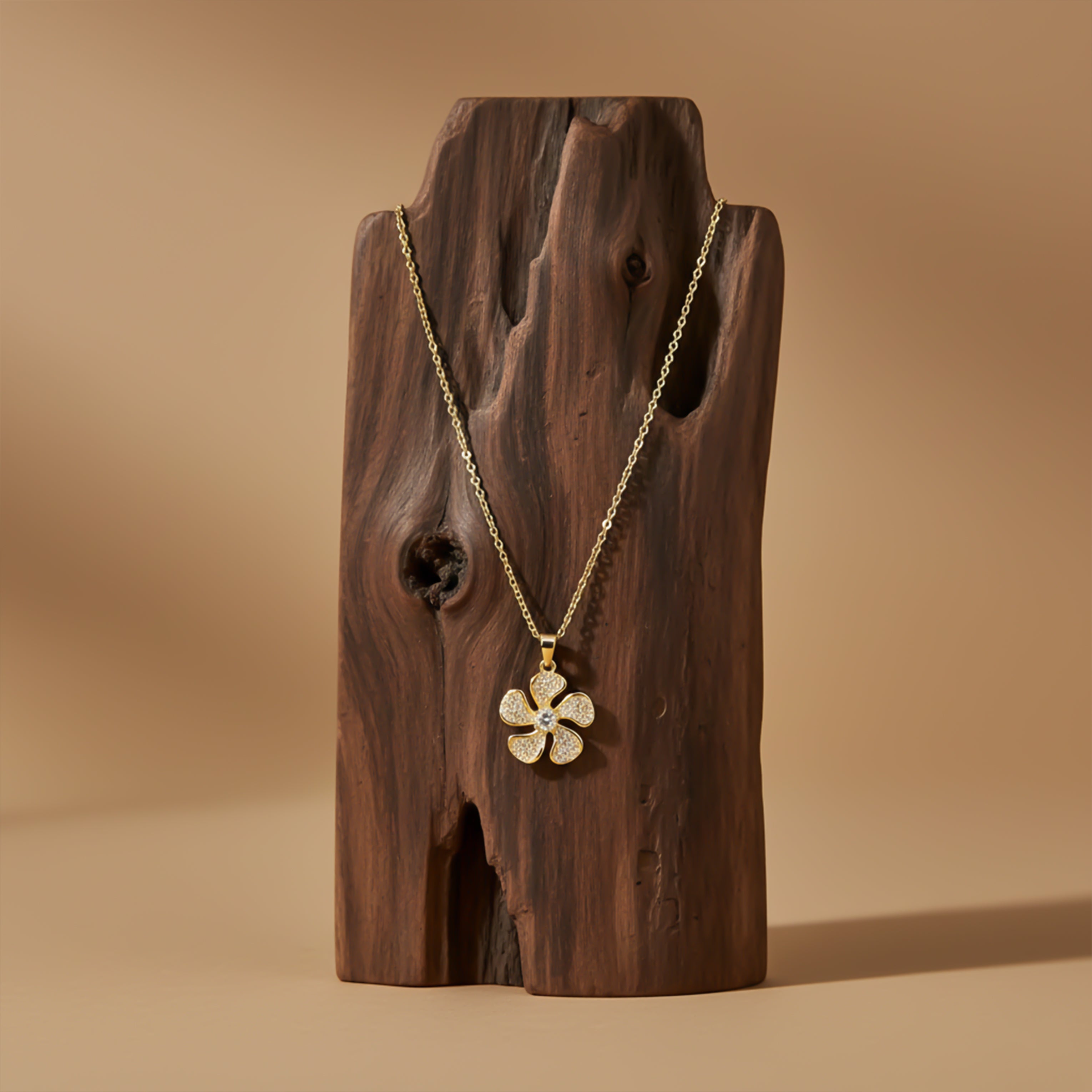 Camellia Necklace - GWN-164