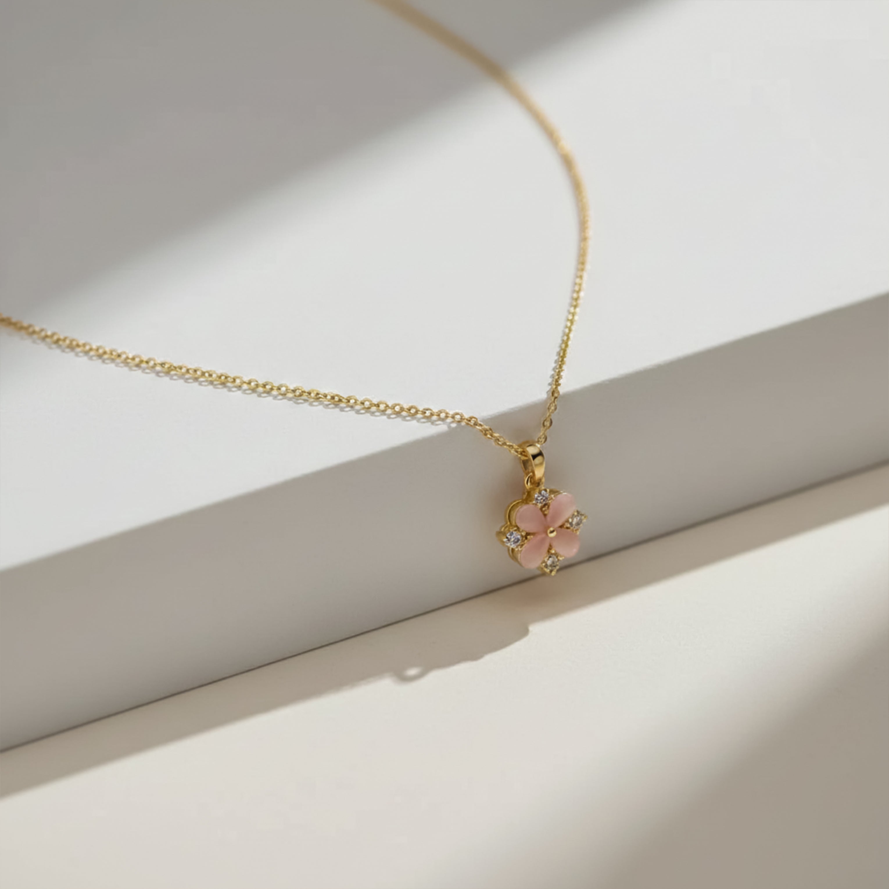 Petalia Necklace - GWN-76