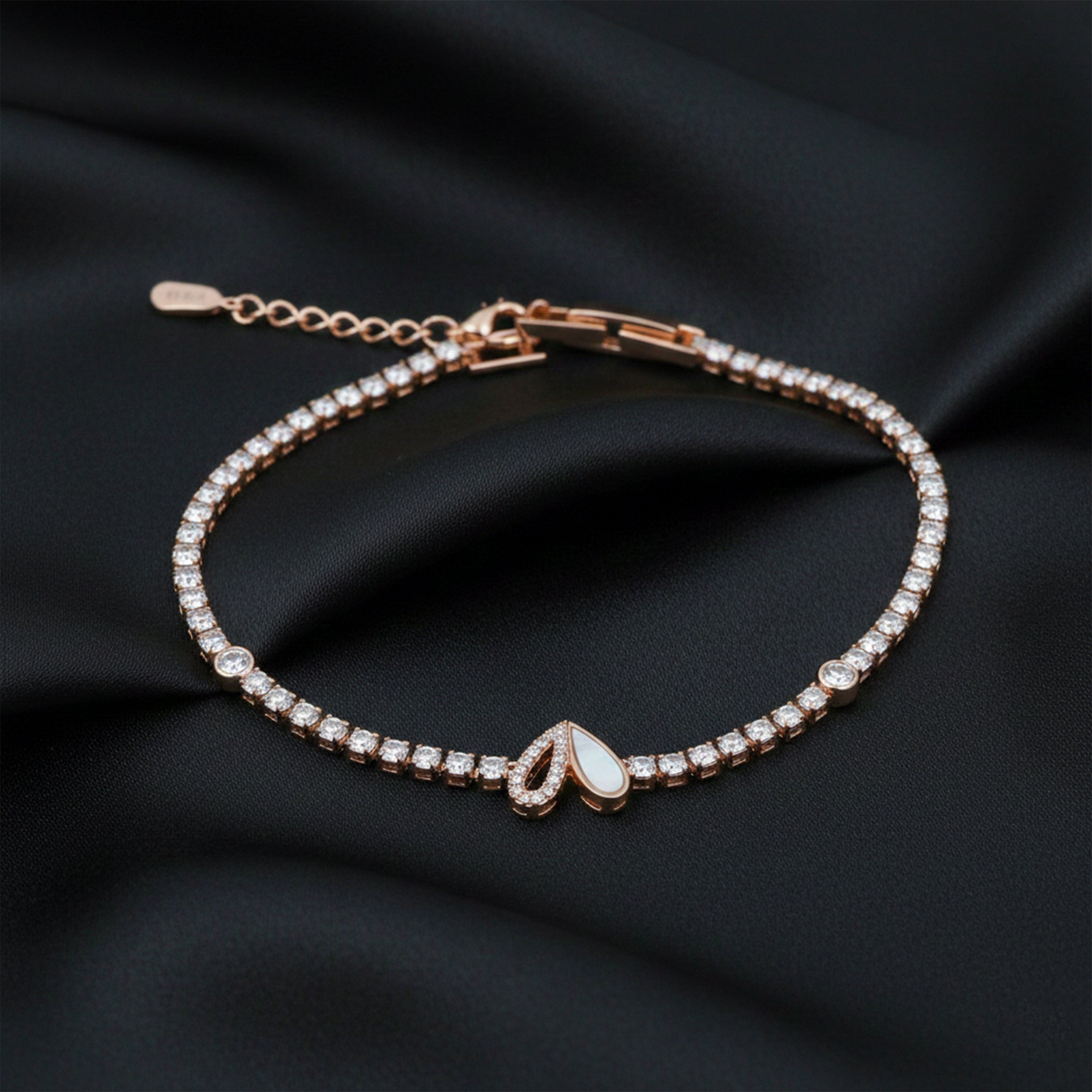 Elysia Pearl Drop Bracelet - GWB-97
