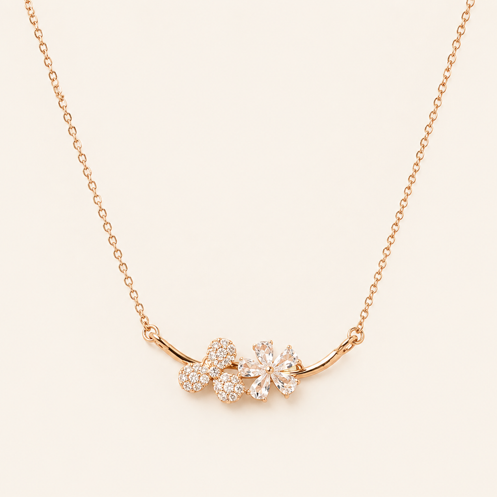 Elise Clover Necklace