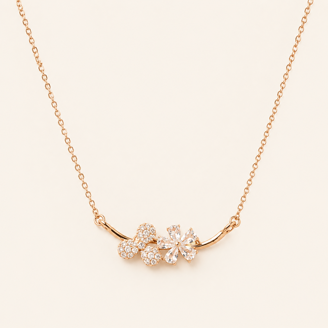 Elise Clover Necklace